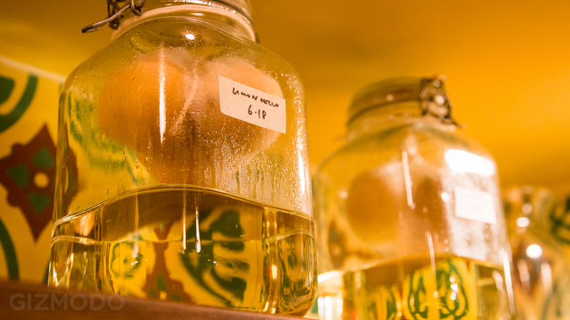 Illustration for article titled How to Make the Best Limoncello You've Ever Had